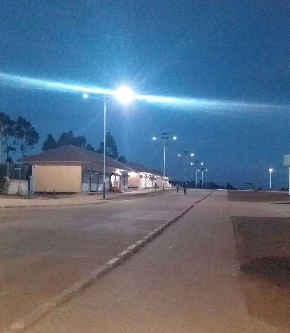 沙河口区非洲科特迪瓦太阳能路灯工程